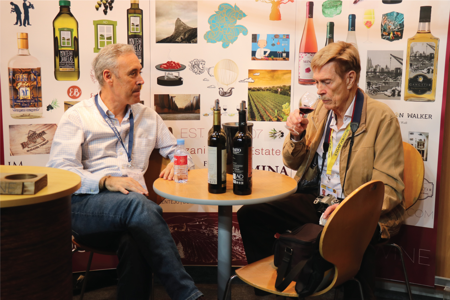 Luis Rodrigues & a wine importer at SISAB, Lisbon